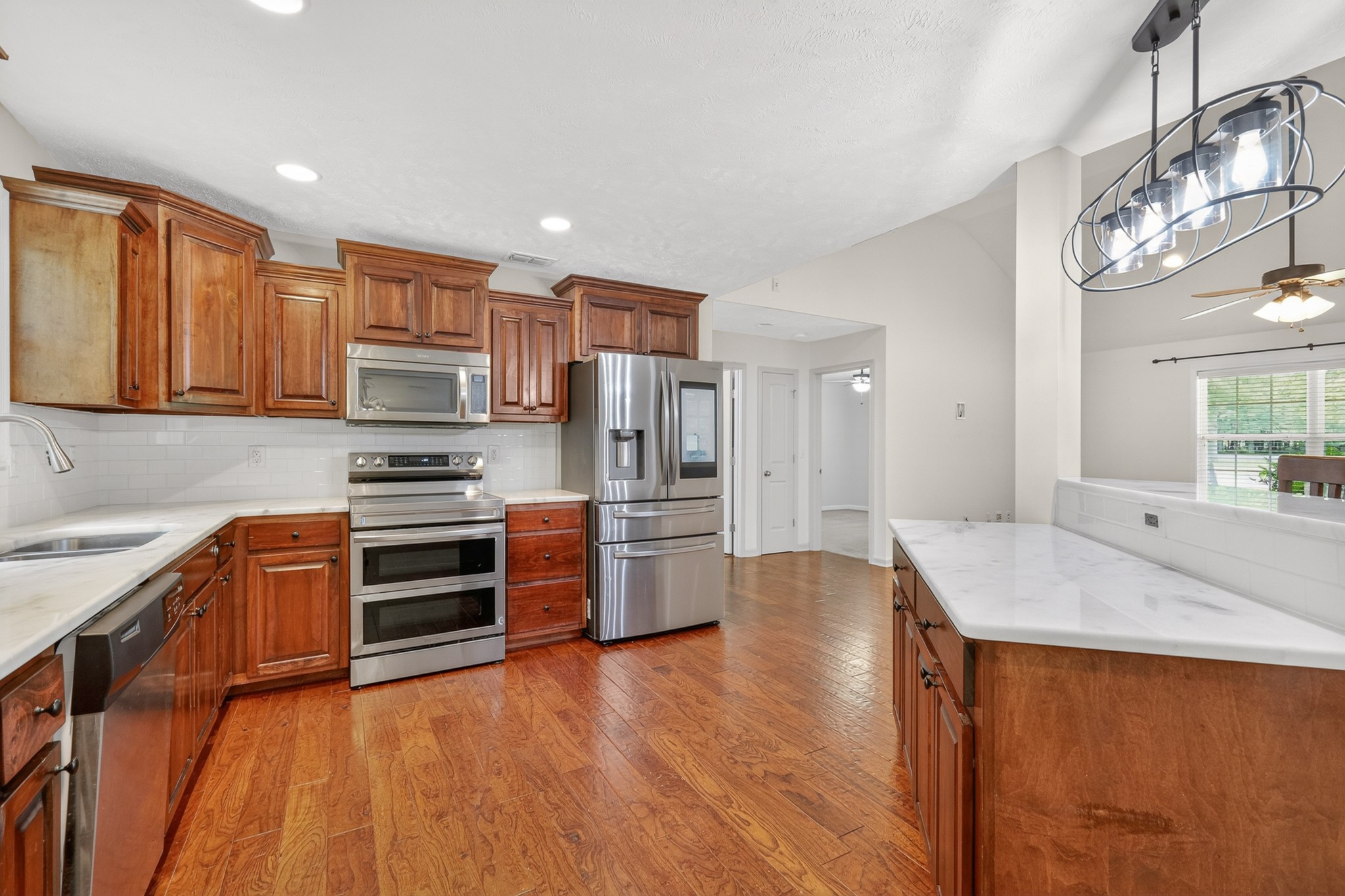 103 Myra Ln