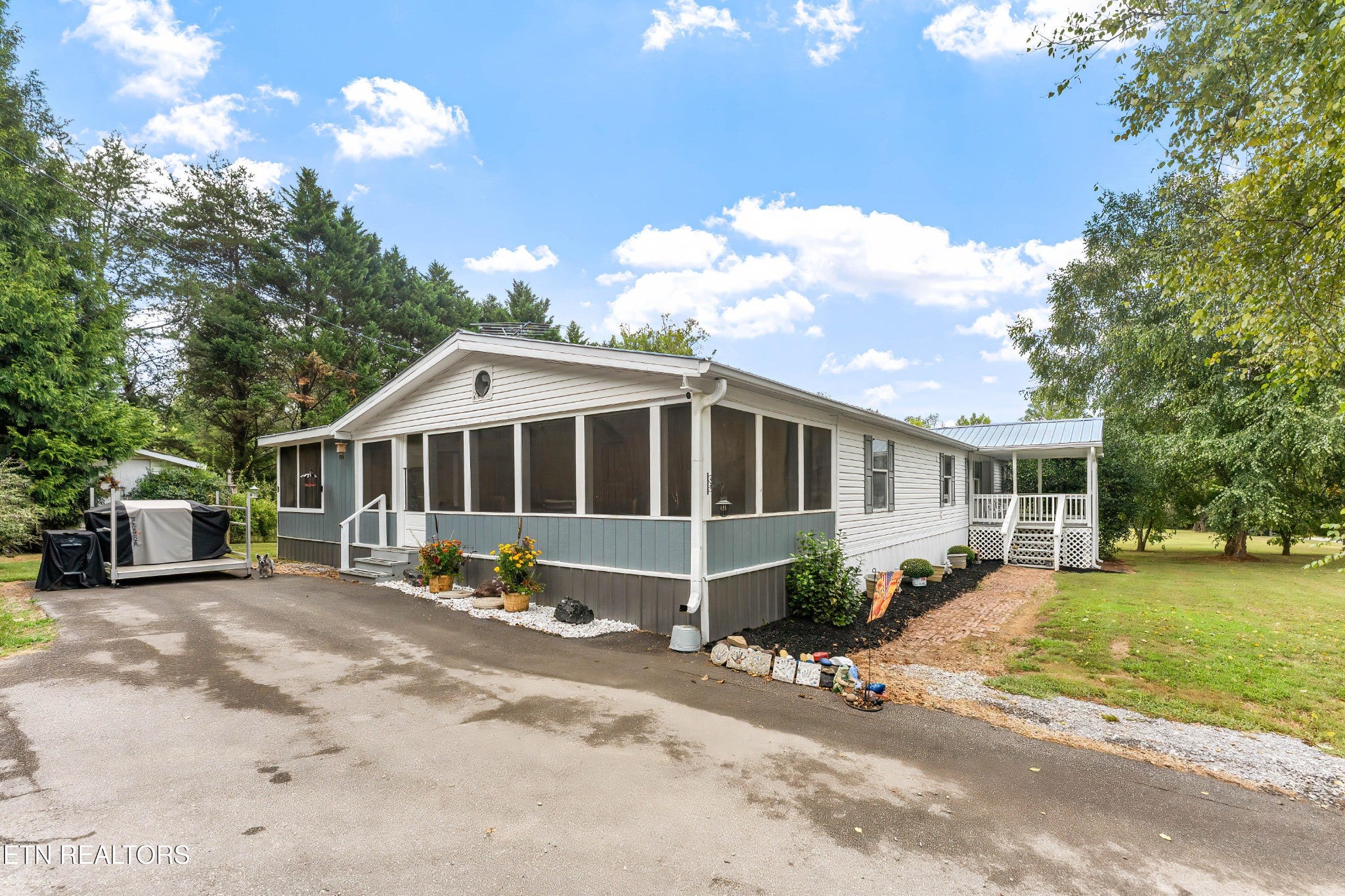 136 Camp Davidson Rd