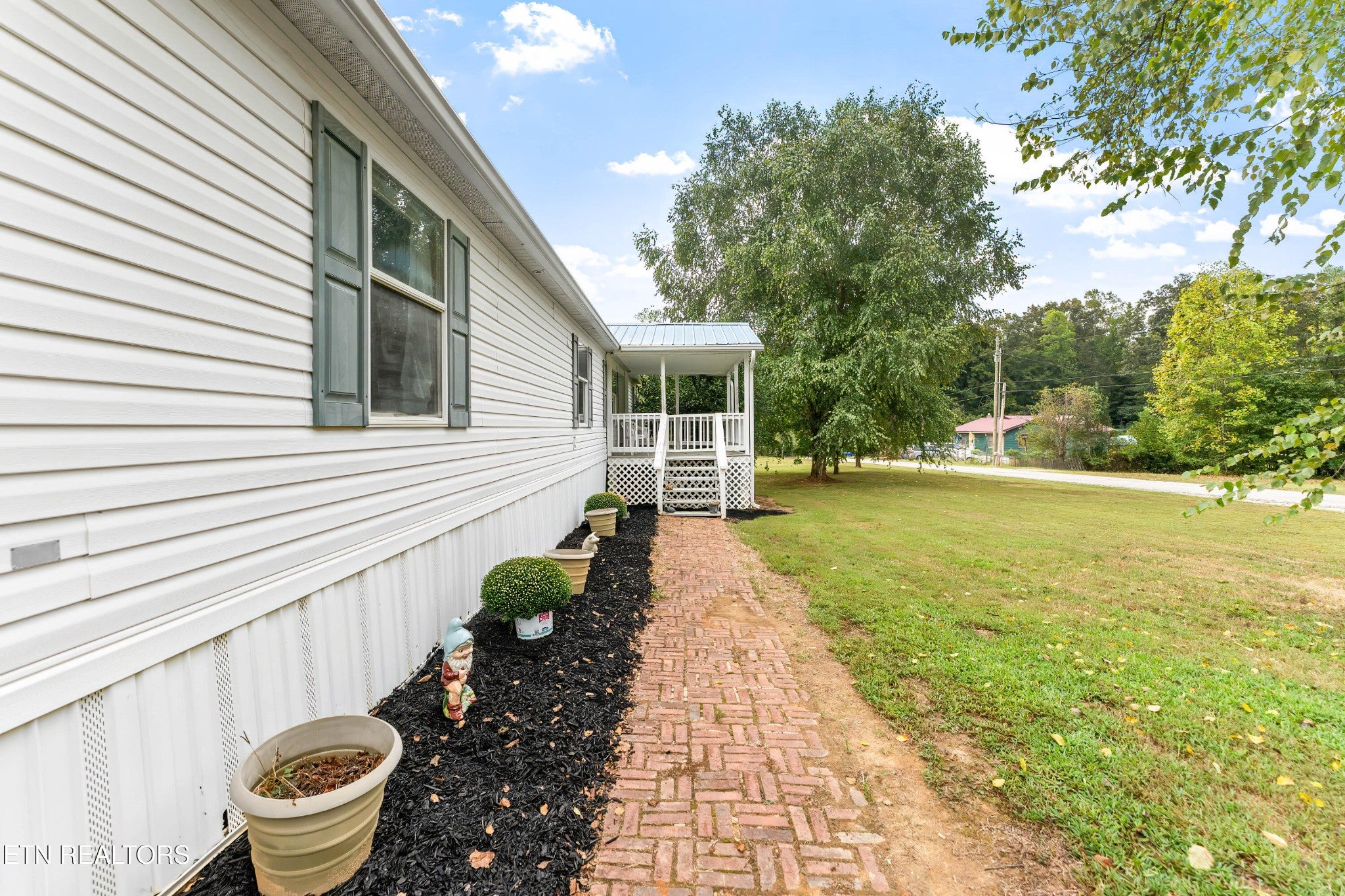 136 Camp Davidson Rd