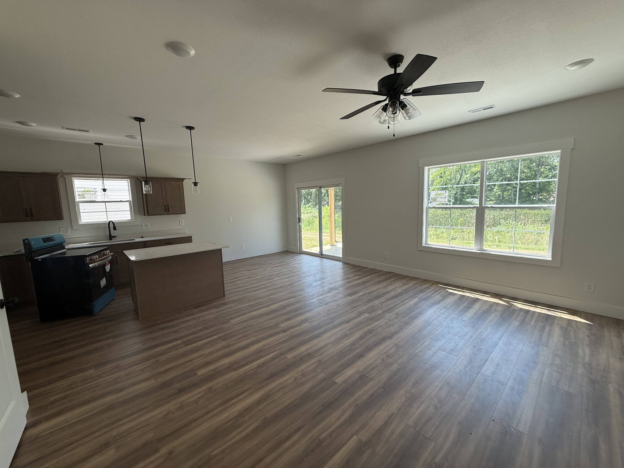544 Charleston Cove Way