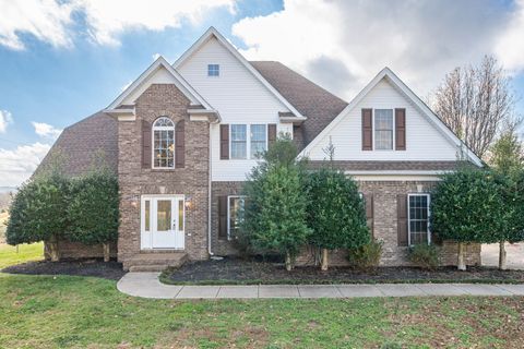 3693 Trousdale Ln Columbia TN 38401