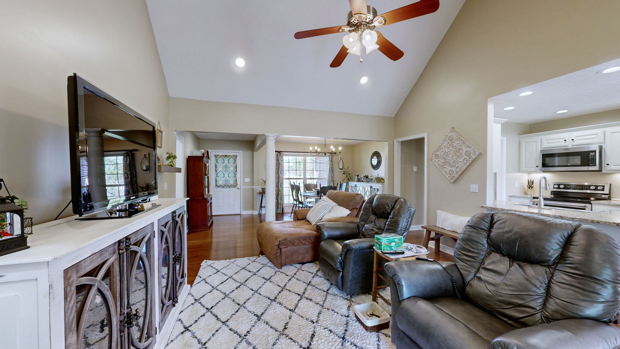 2320 Midland Rd