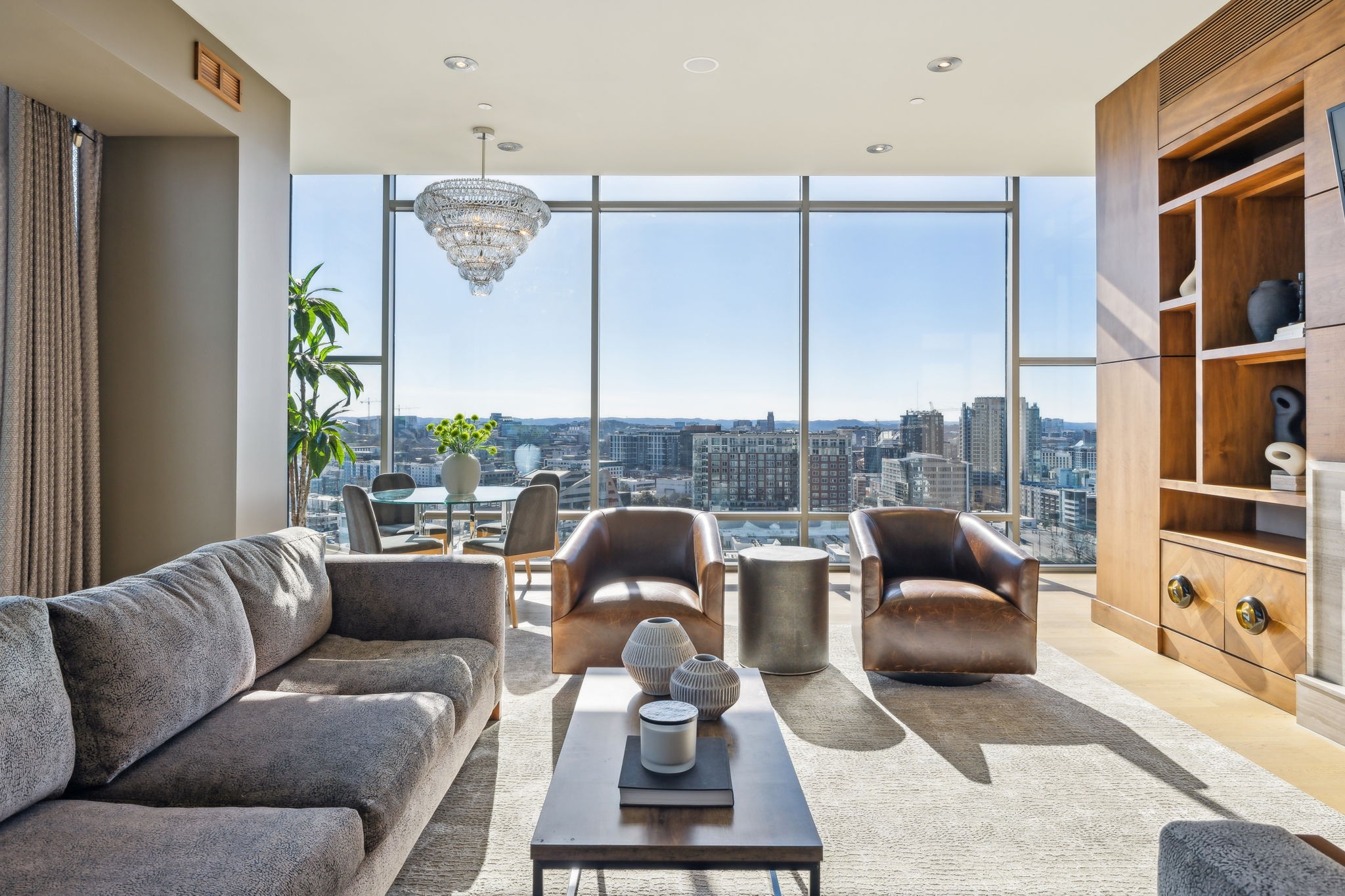 1212 Laurel St 2307