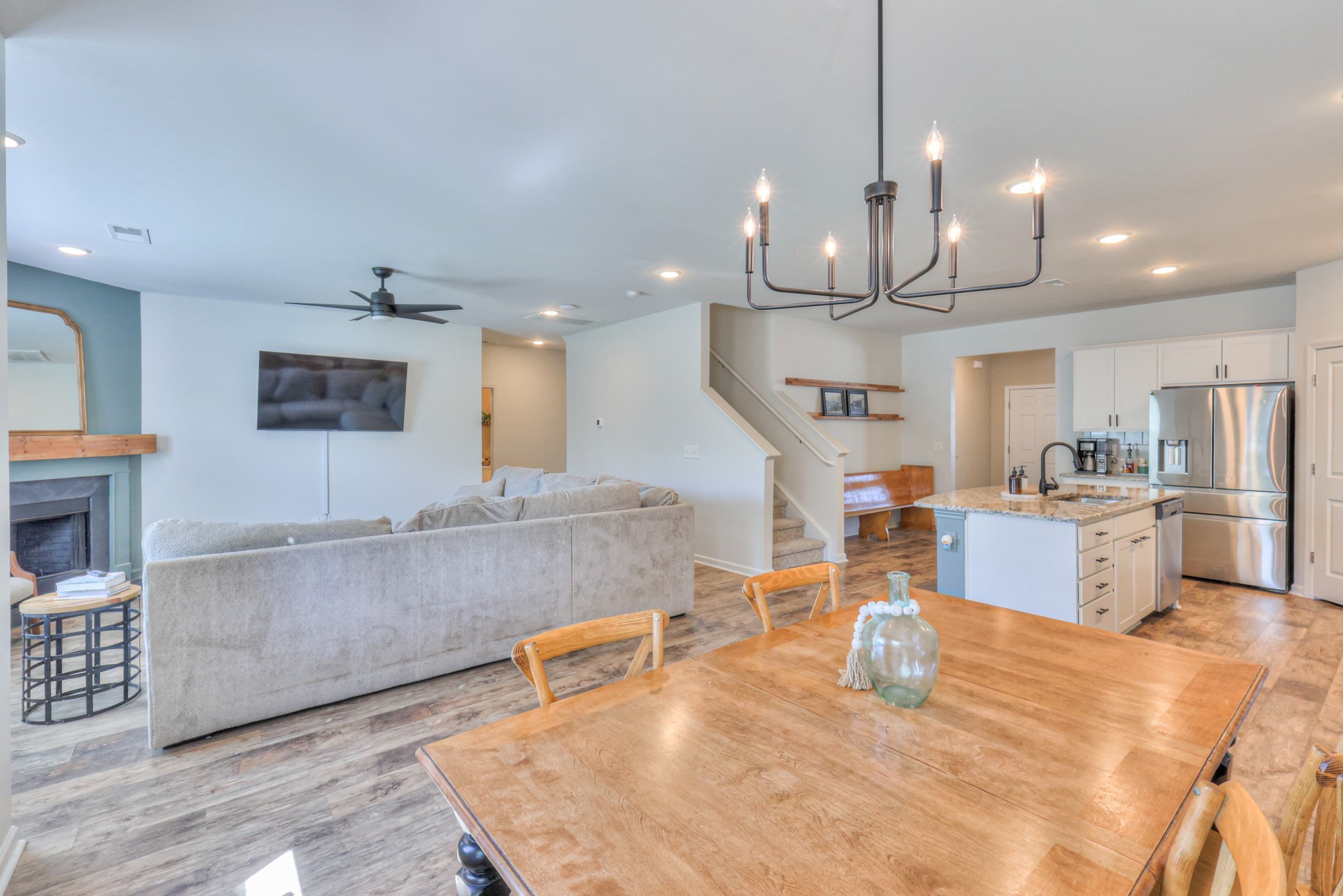 1608 Standing Stone Dr