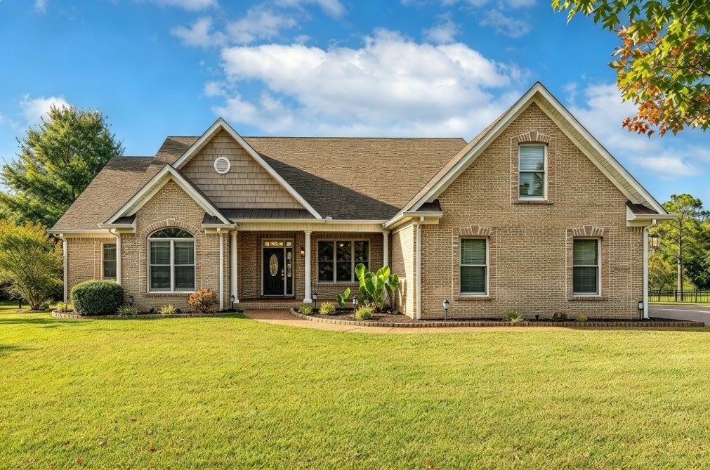 524 Country Club Drive