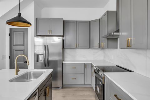 Photo of 2110 11th Ave N #B, Nashville, TN 37208 (MLS # 3138191)