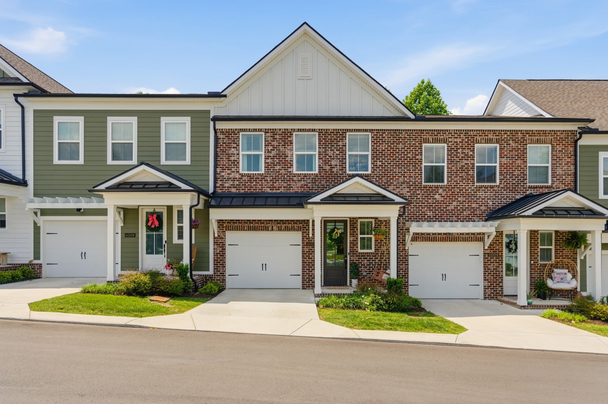 3-bed listing at 6006 Mill Tree Ct, Nashville