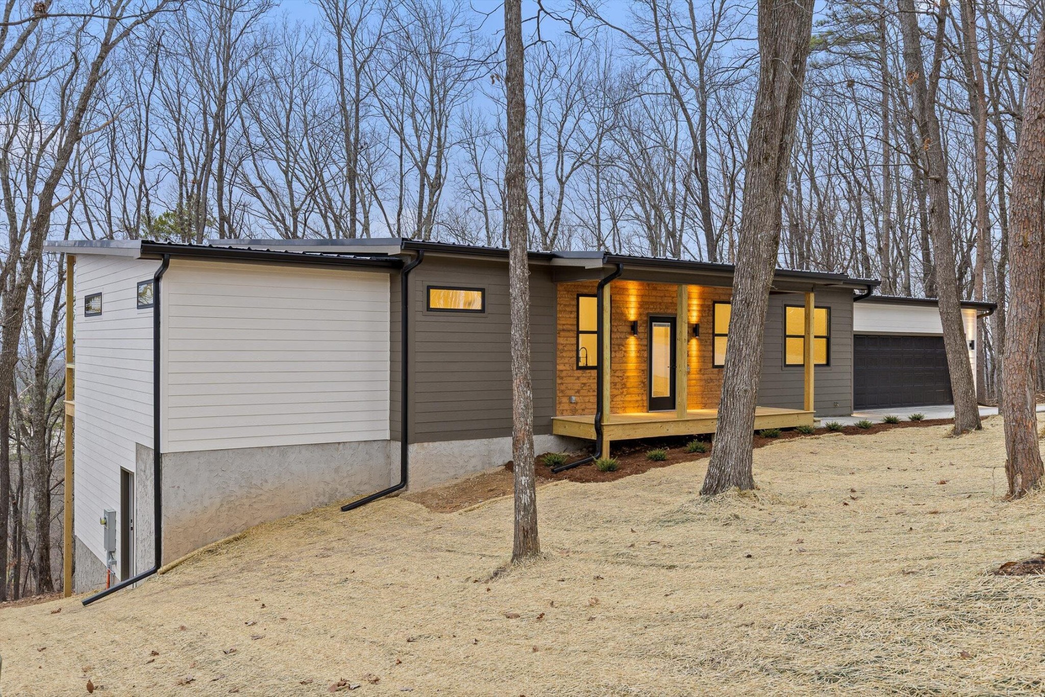 273 Eleanor Drive SW