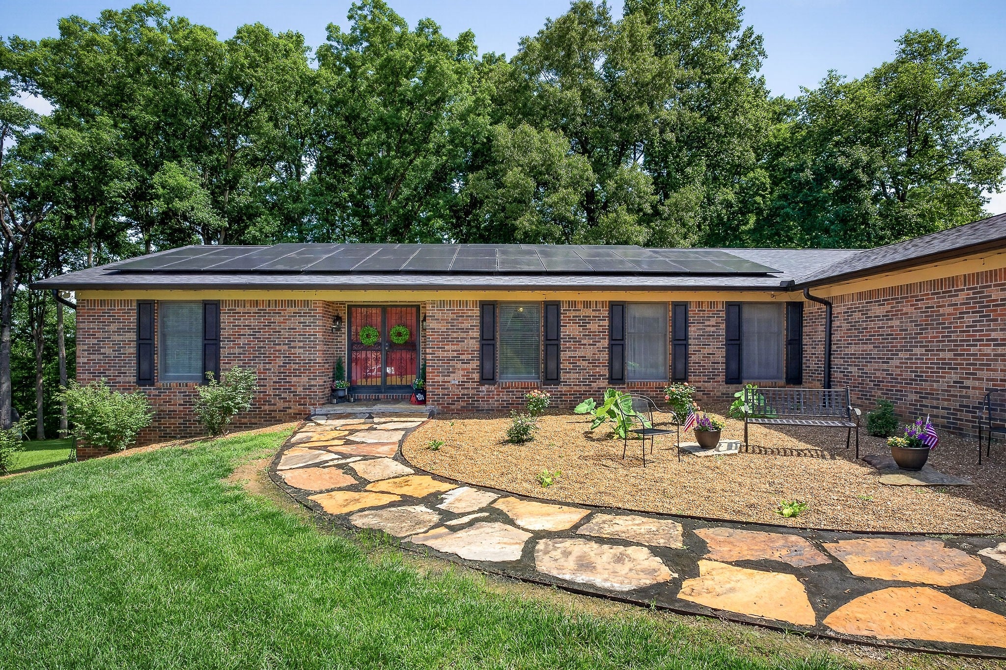 1331 Apple Valley Ct