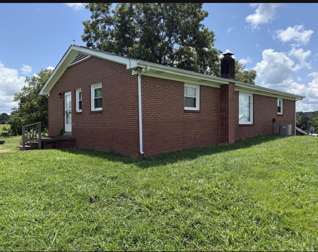 637 Sheehy Rd