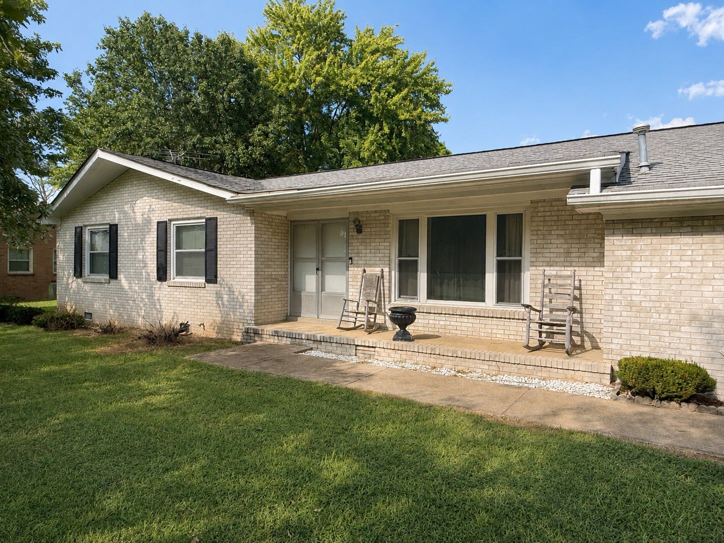 10222 Old Nashville Hwy