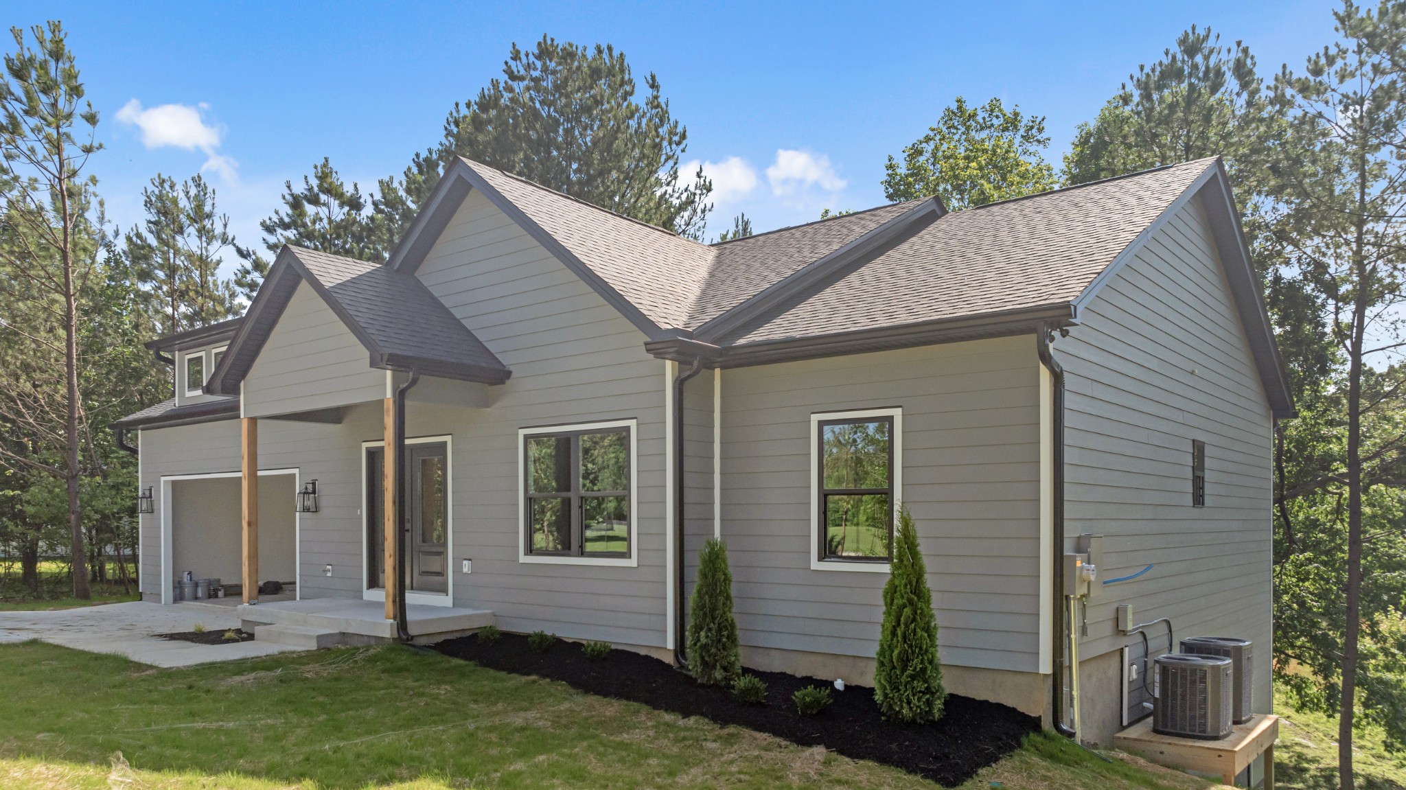 565 Shelton Rd