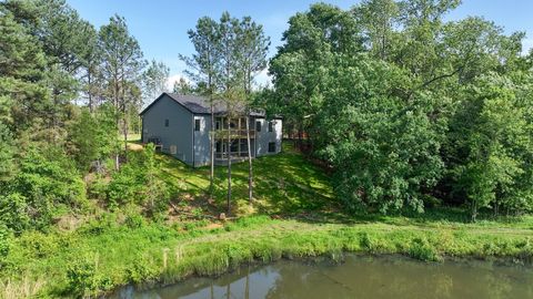 565 Shelton Rd Manchester TN 37355
