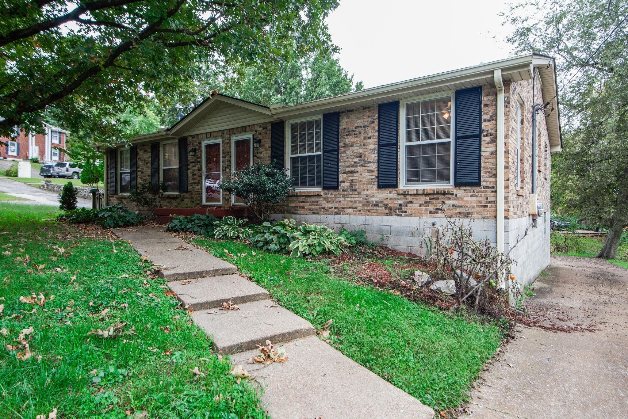 845A Oakwood Terrace Drive