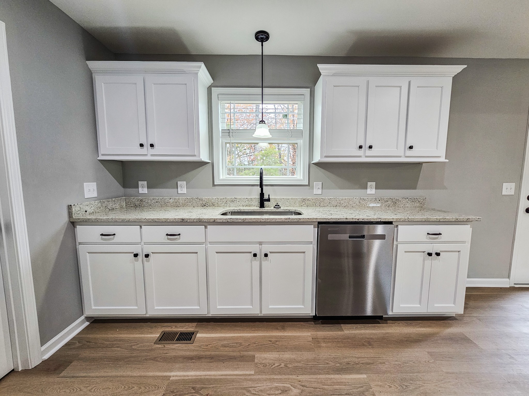 100 Demombreum Circle