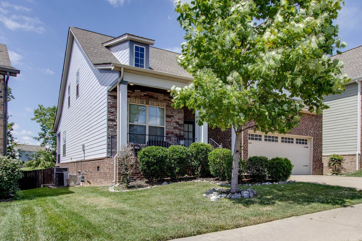 4142 Alva Ln