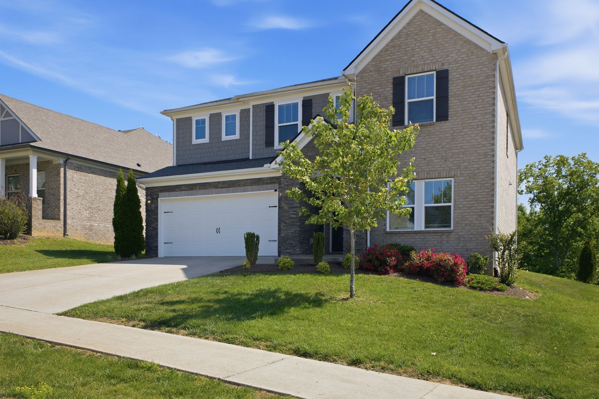 531 Fall Creek Cir
