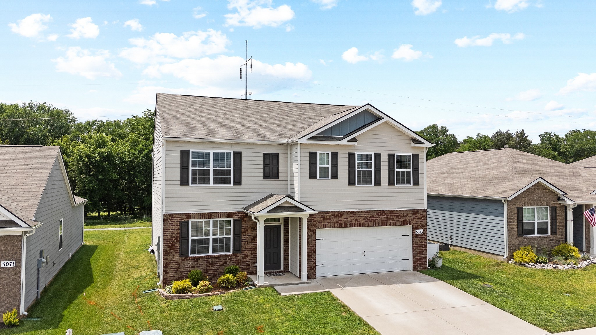 5073 Hunters Village Dr