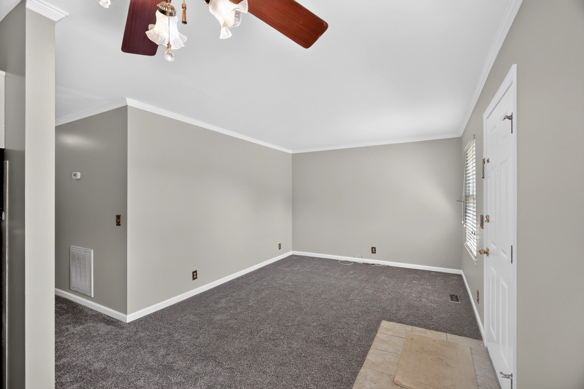 808 Apple Dr
