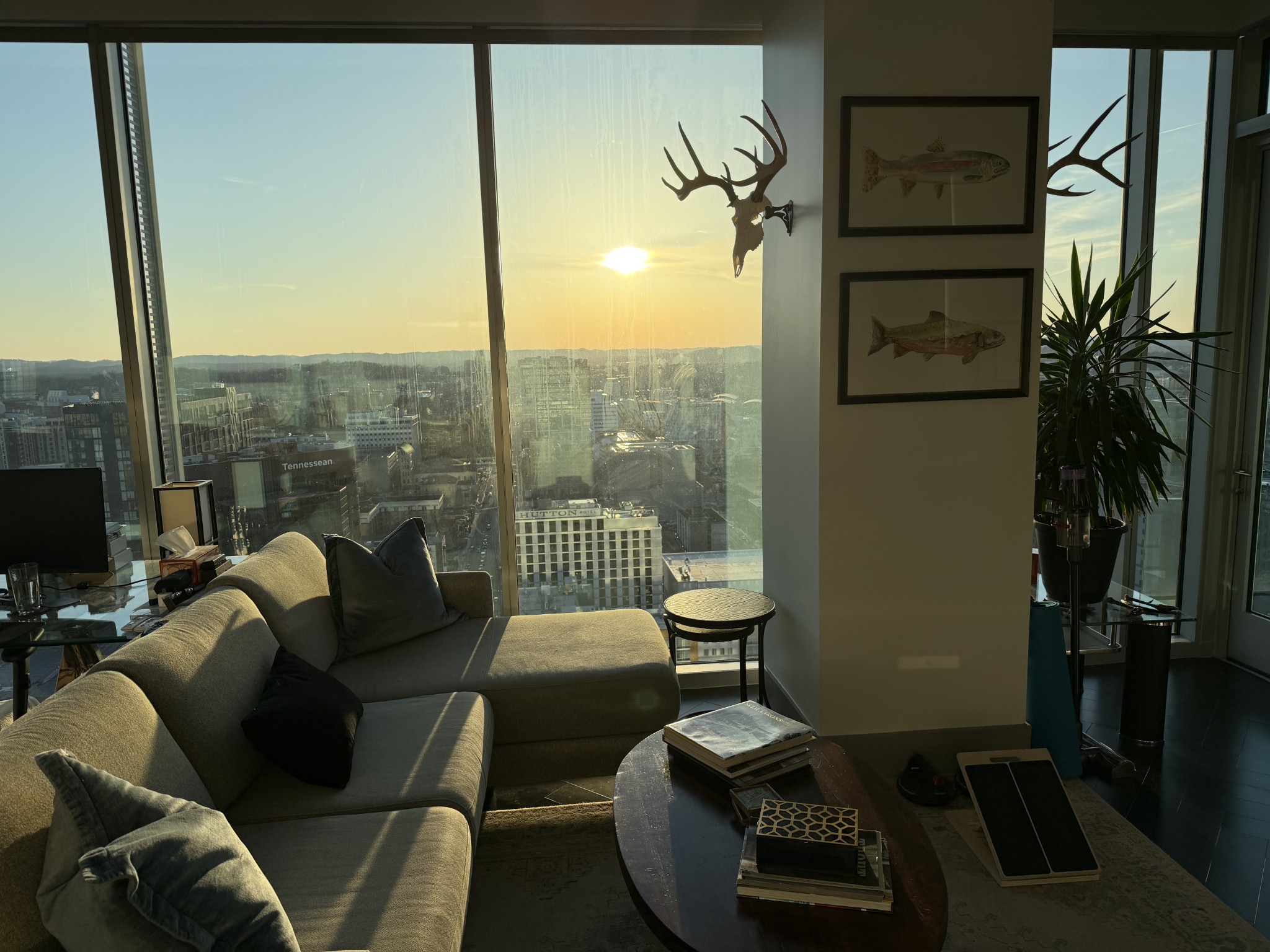 1616 West End Ave 2708