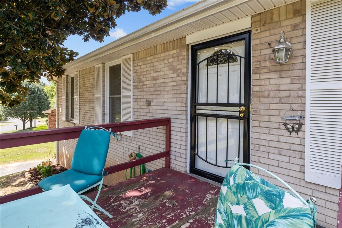 633 Hicks Road
