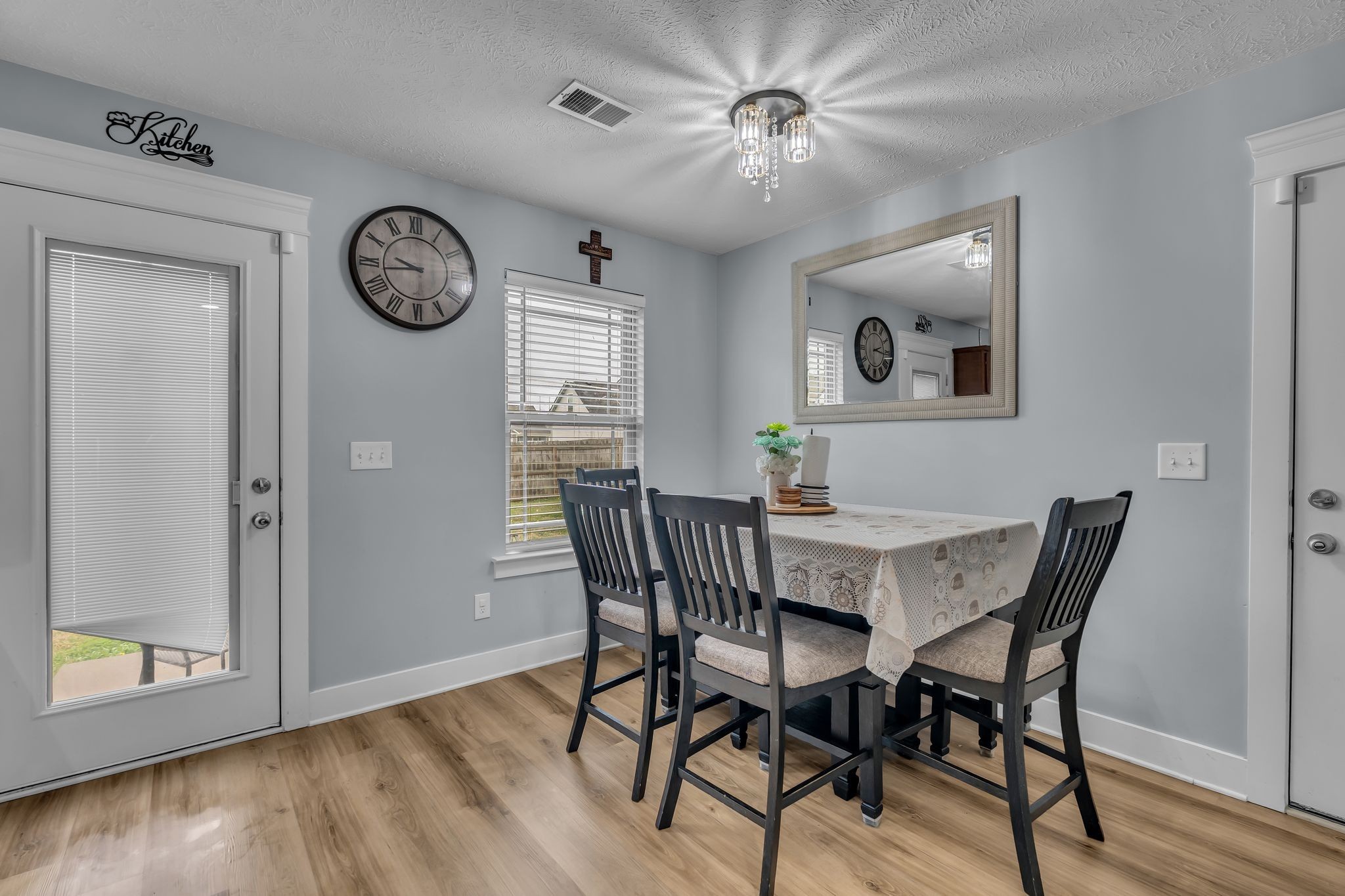 5443 Elkanah Ct