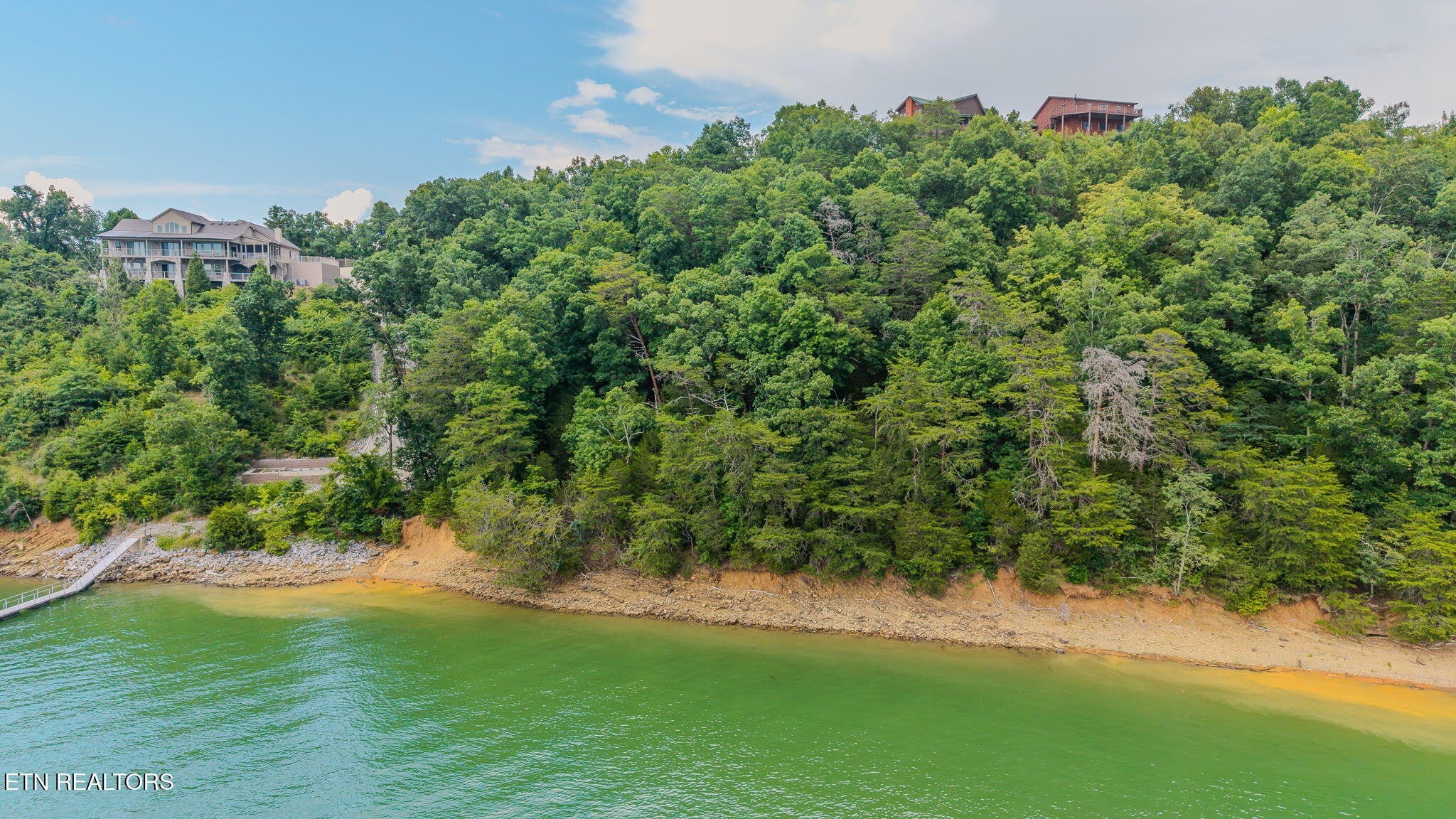 35 Fishtail Cove