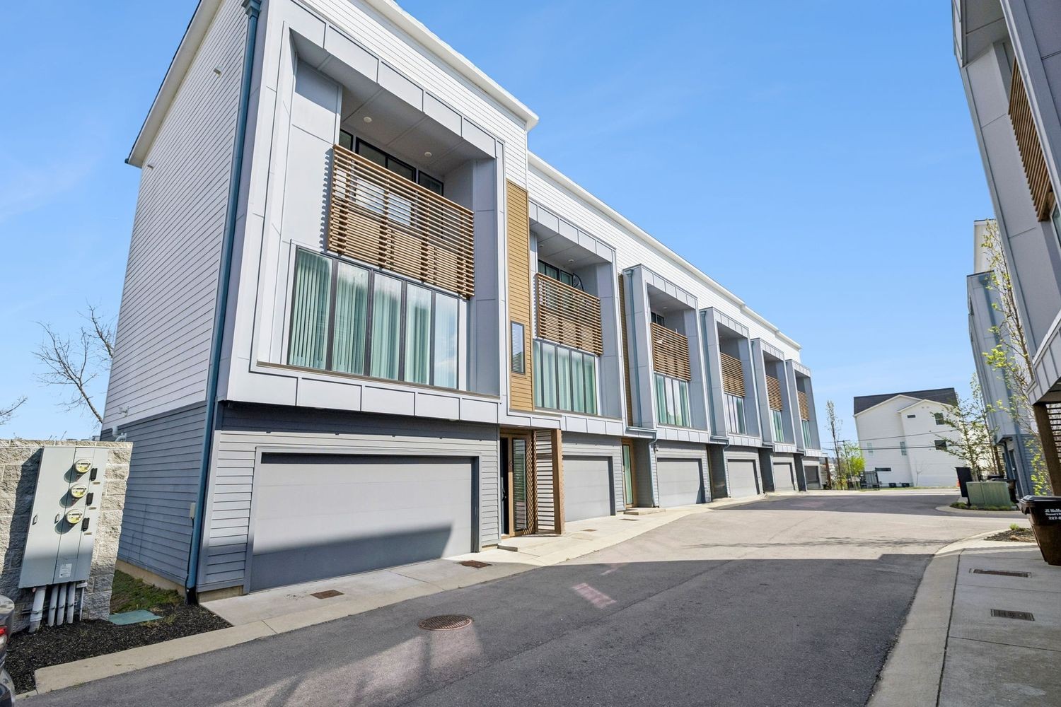227 Oceola Ave 6