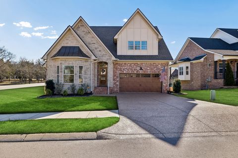 301 Timber Ln Lebanon TN 37087