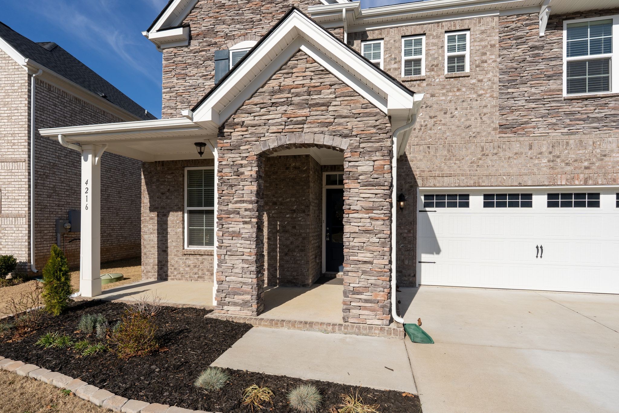 4216 Magnolia Farms Dr