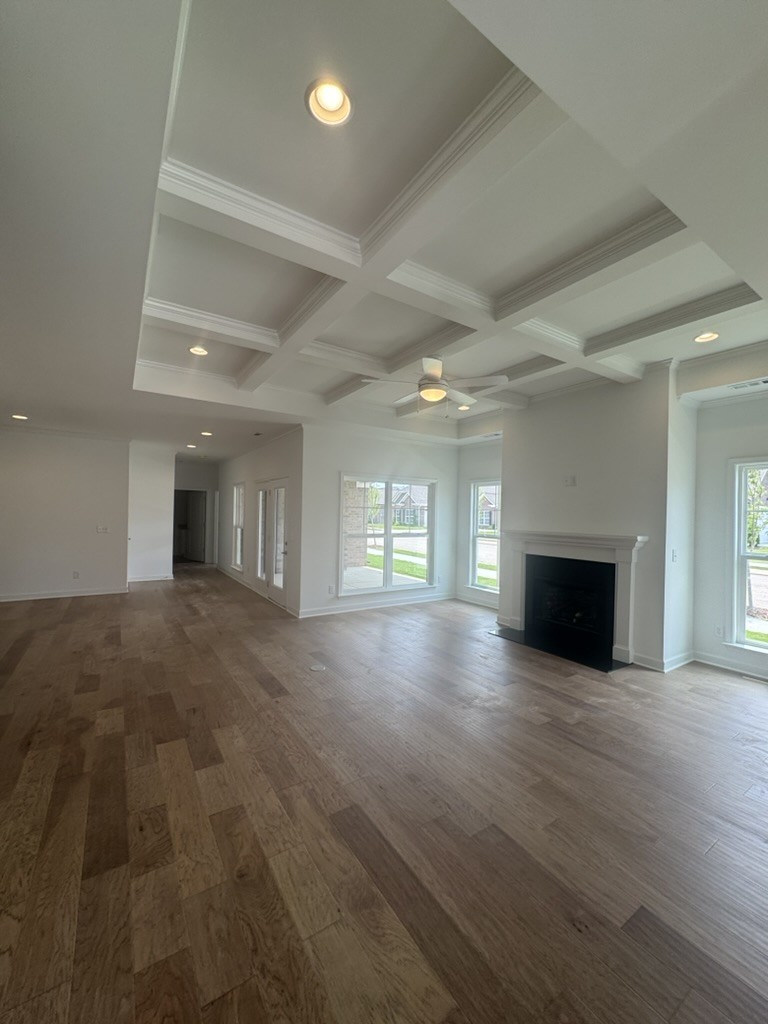 6165 Parkhaven Blvd