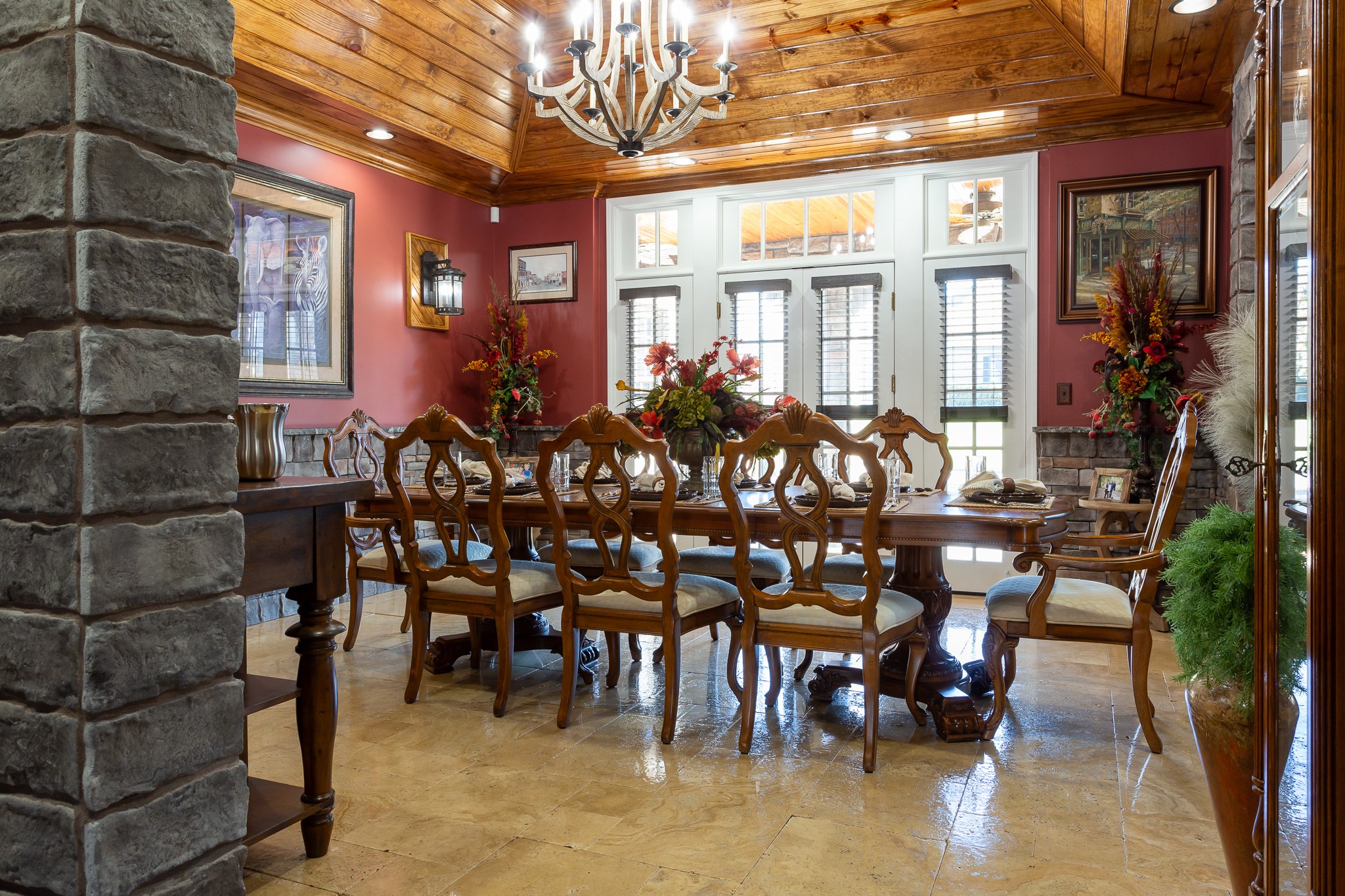 563 Pond Apple Road