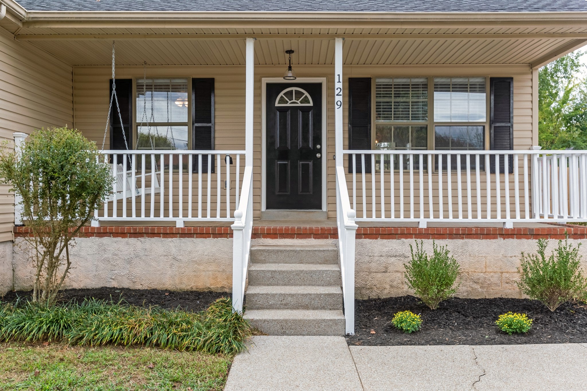 129 Riverwood Dr