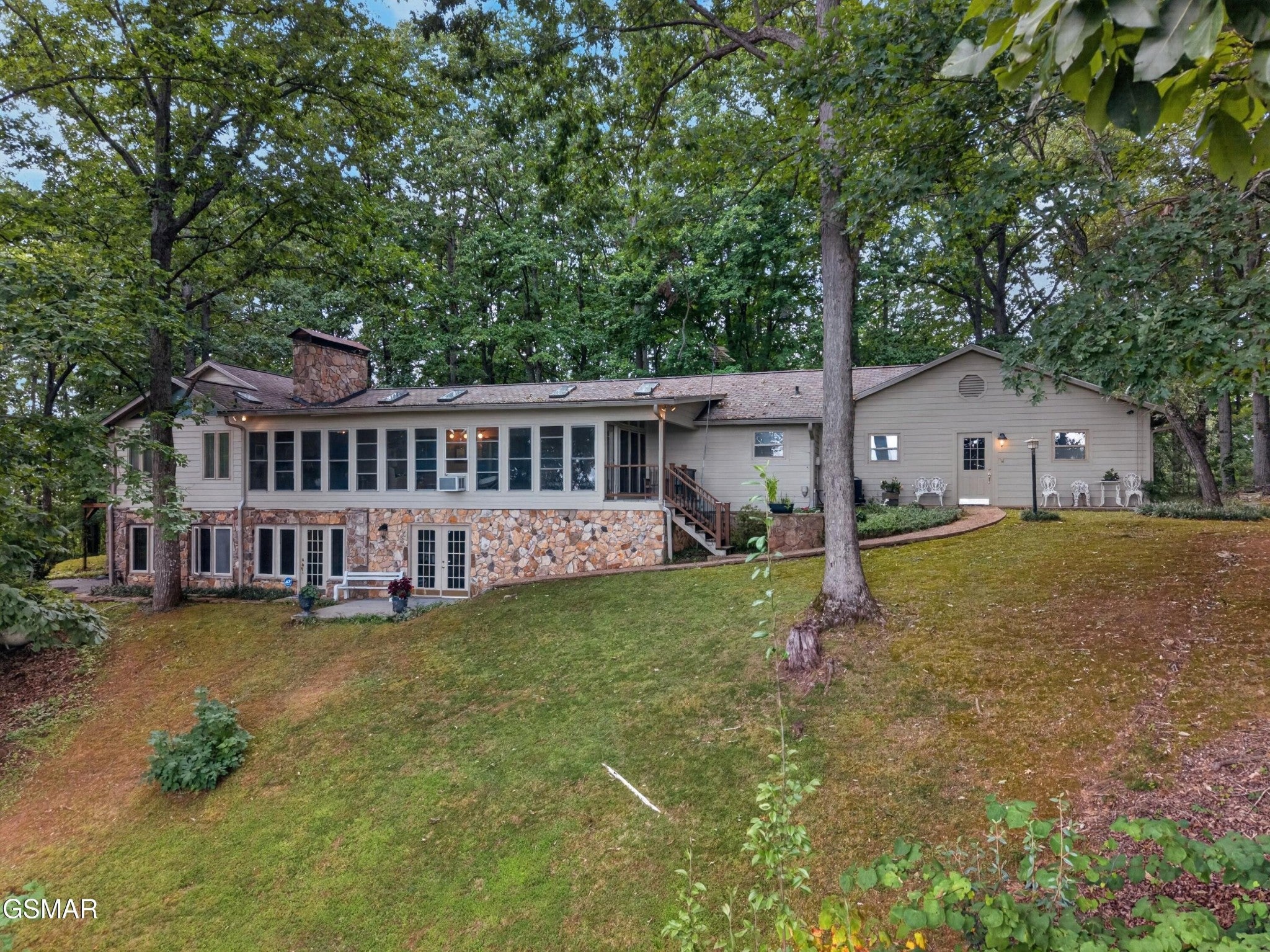 1290 Hickory Hills Road
