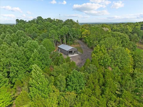 431 Old Highway 49 Charlotte TN 37036