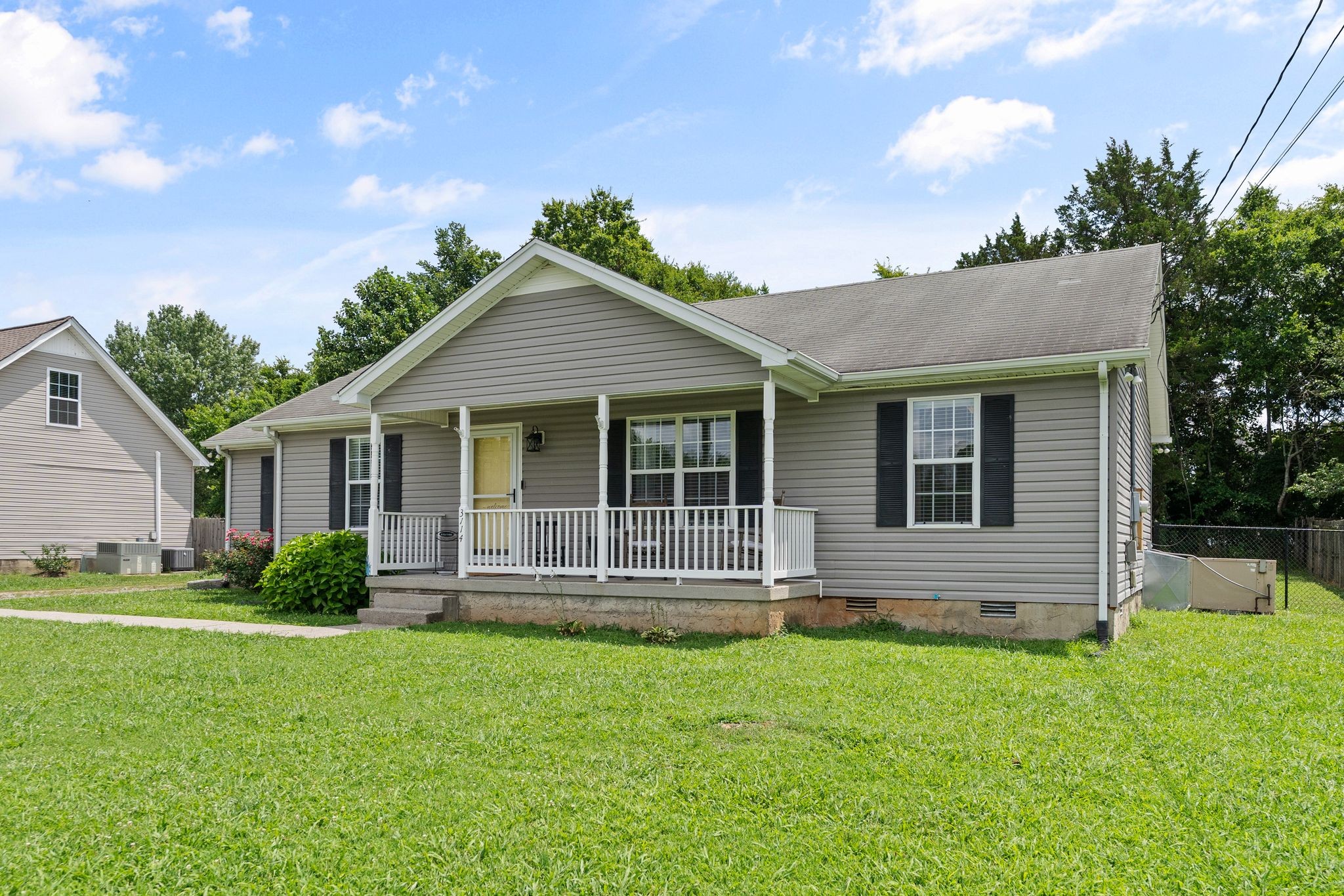 3114 Penny Ln