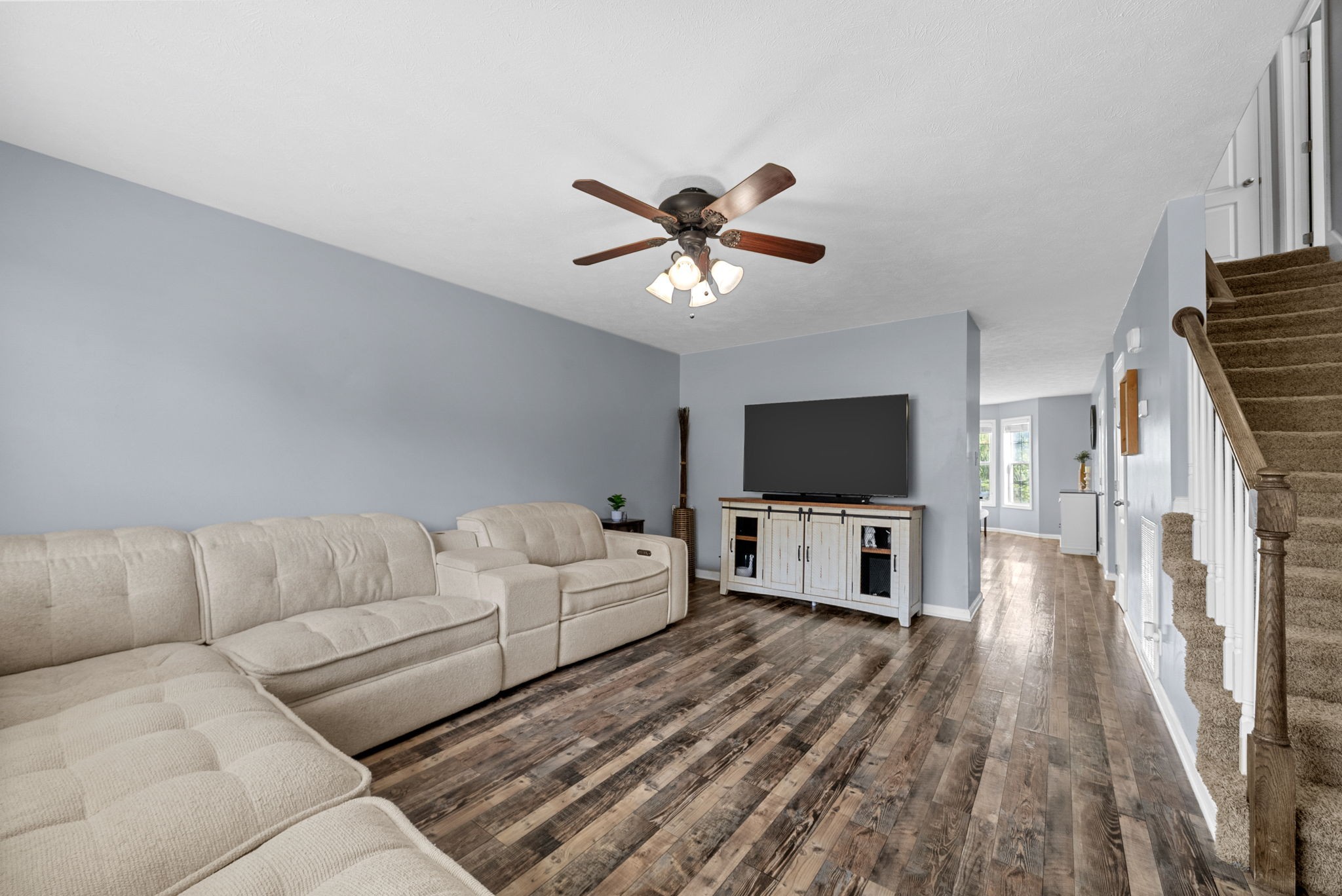 Oak Grove, Kentucky 42262, United States, 4 Bedrooms Bedrooms, ,3 BathroomsBathrooms,Residential,Active,196065