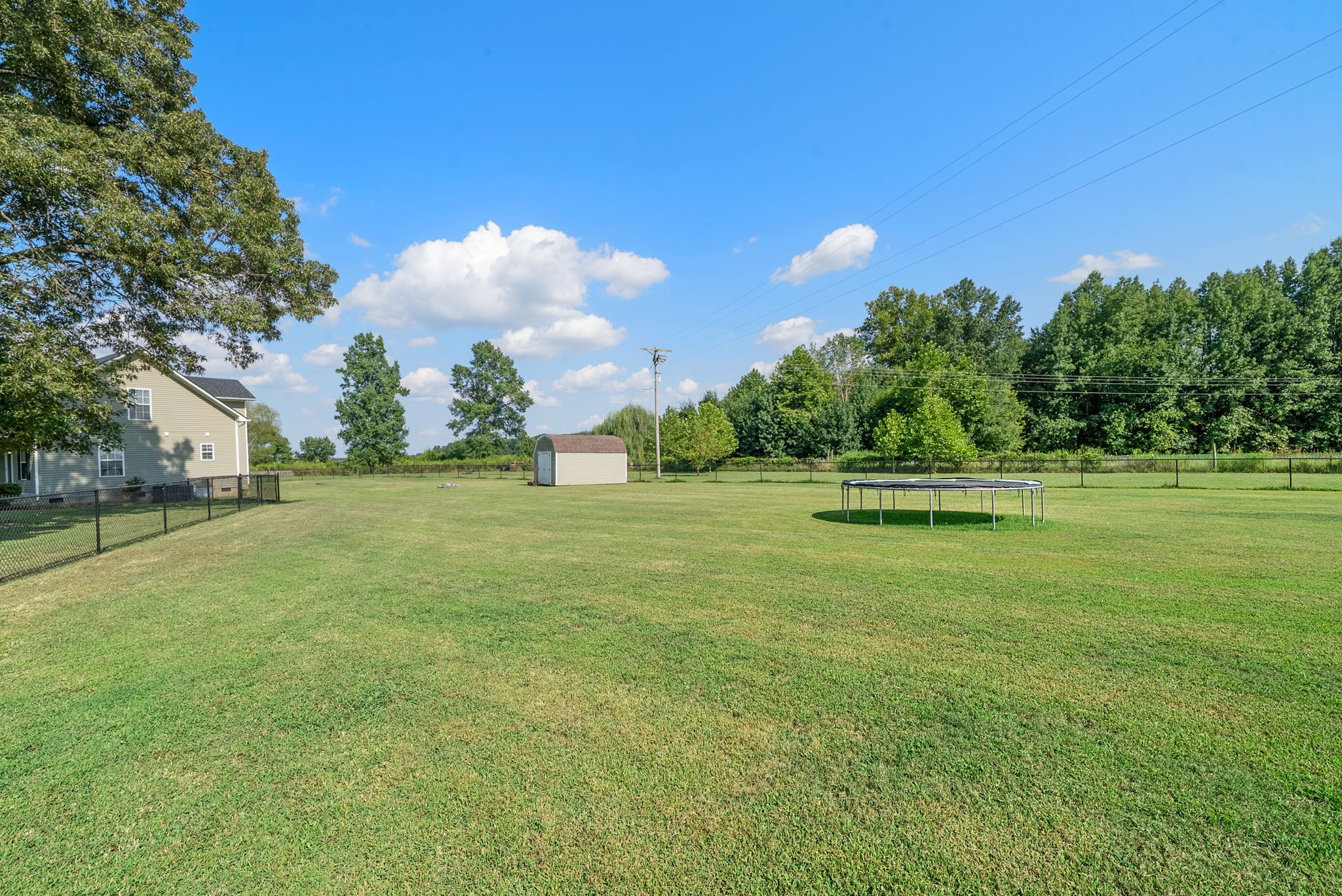 Oak Grove, Kentucky 42262, United States, 4 Bedrooms Bedrooms, ,3 BathroomsBathrooms,Residential,Active,196065