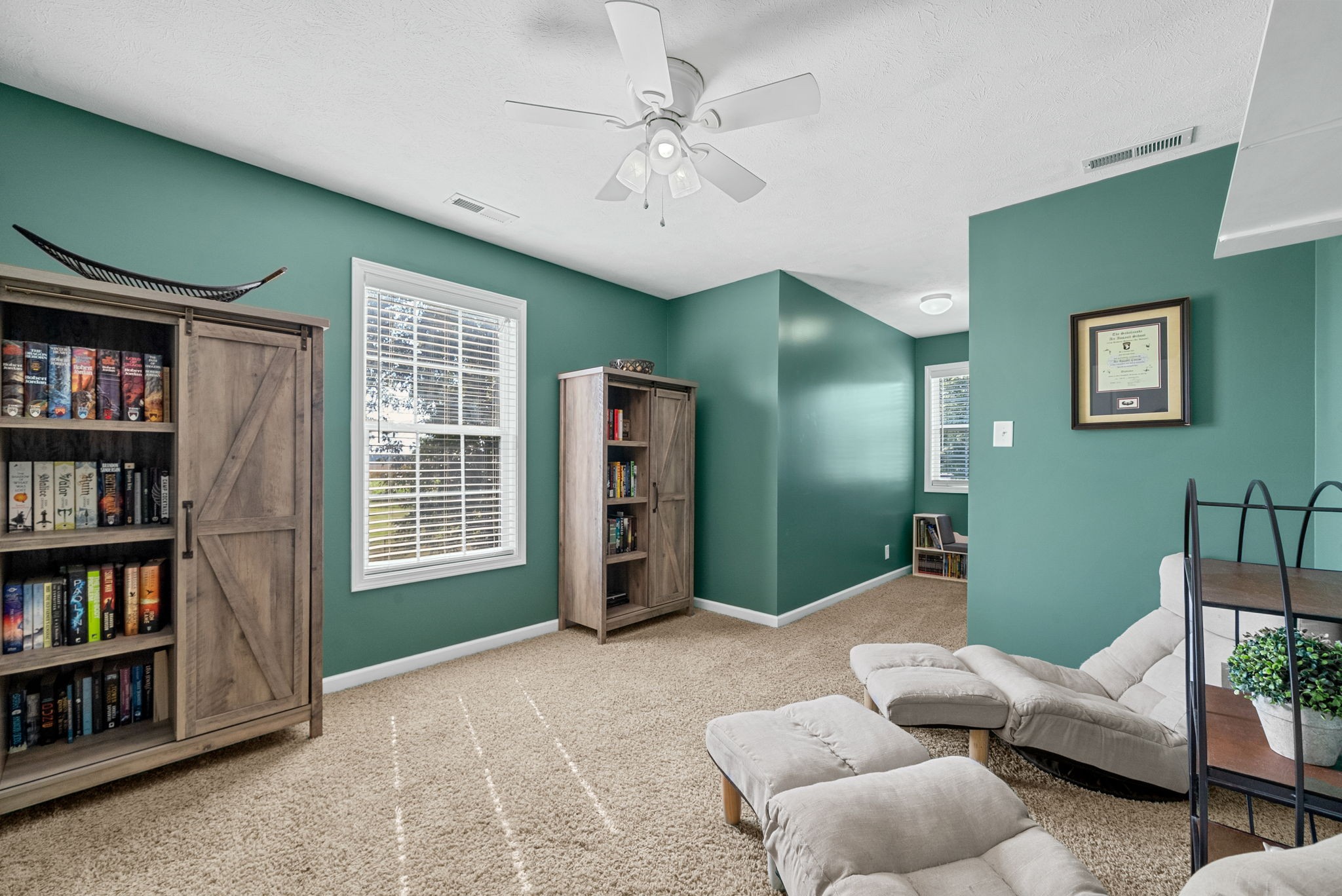 Oak Grove, Kentucky 42262, United States, 4 Bedrooms Bedrooms, ,3 BathroomsBathrooms,Residential,Active,196065