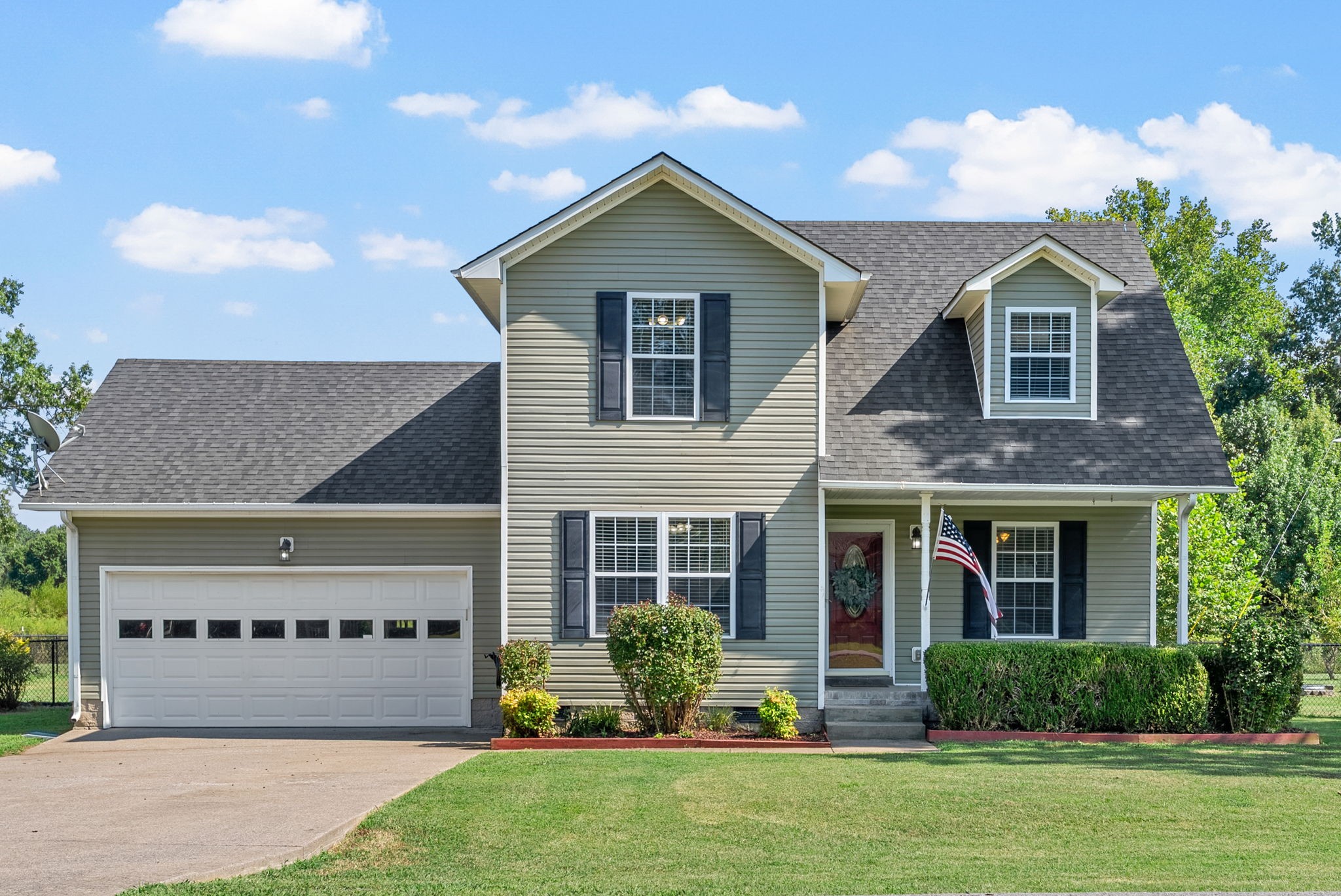 Oak Grove, Kentucky 42262, United States, 4 Bedrooms Bedrooms, ,3 BathroomsBathrooms,Residential,Active,196065