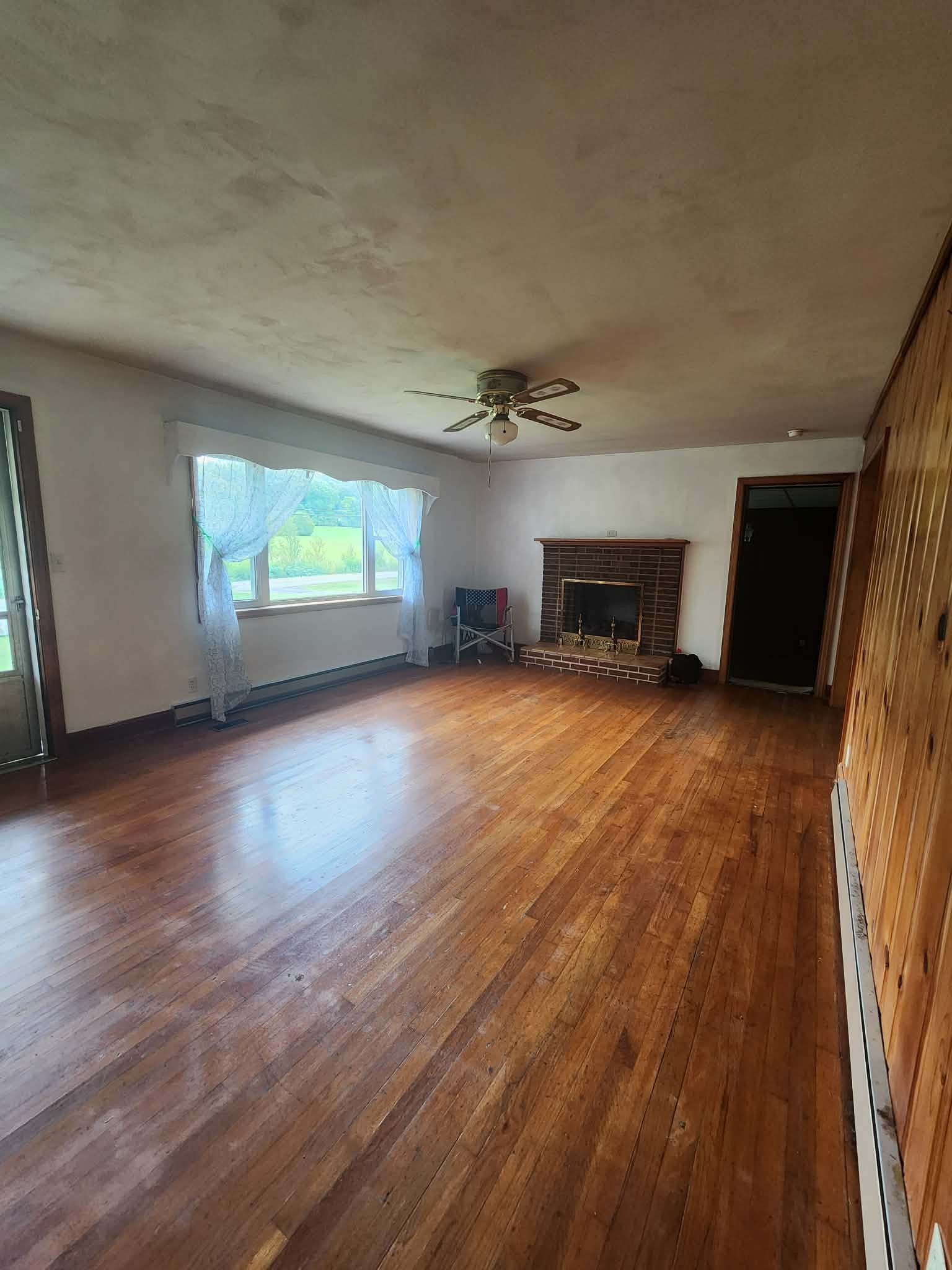 184 Tunnel Hill Rd SW