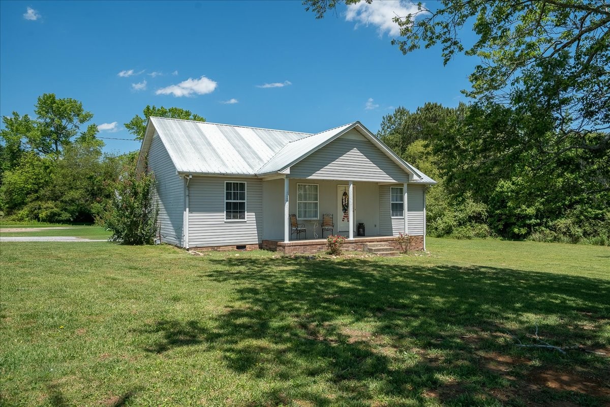 706 Tingle Trapp Road