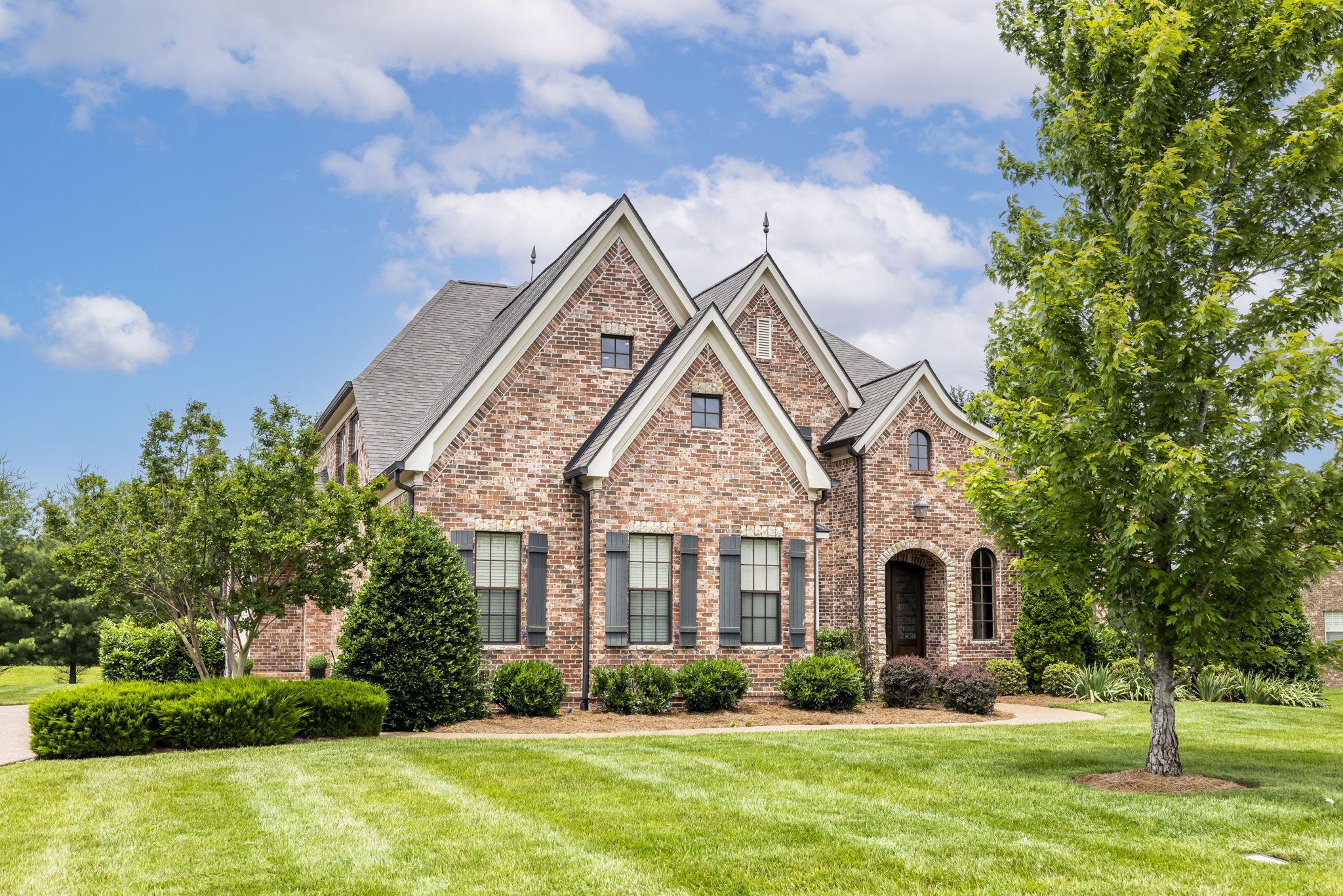 1825 Barnstaple Ln