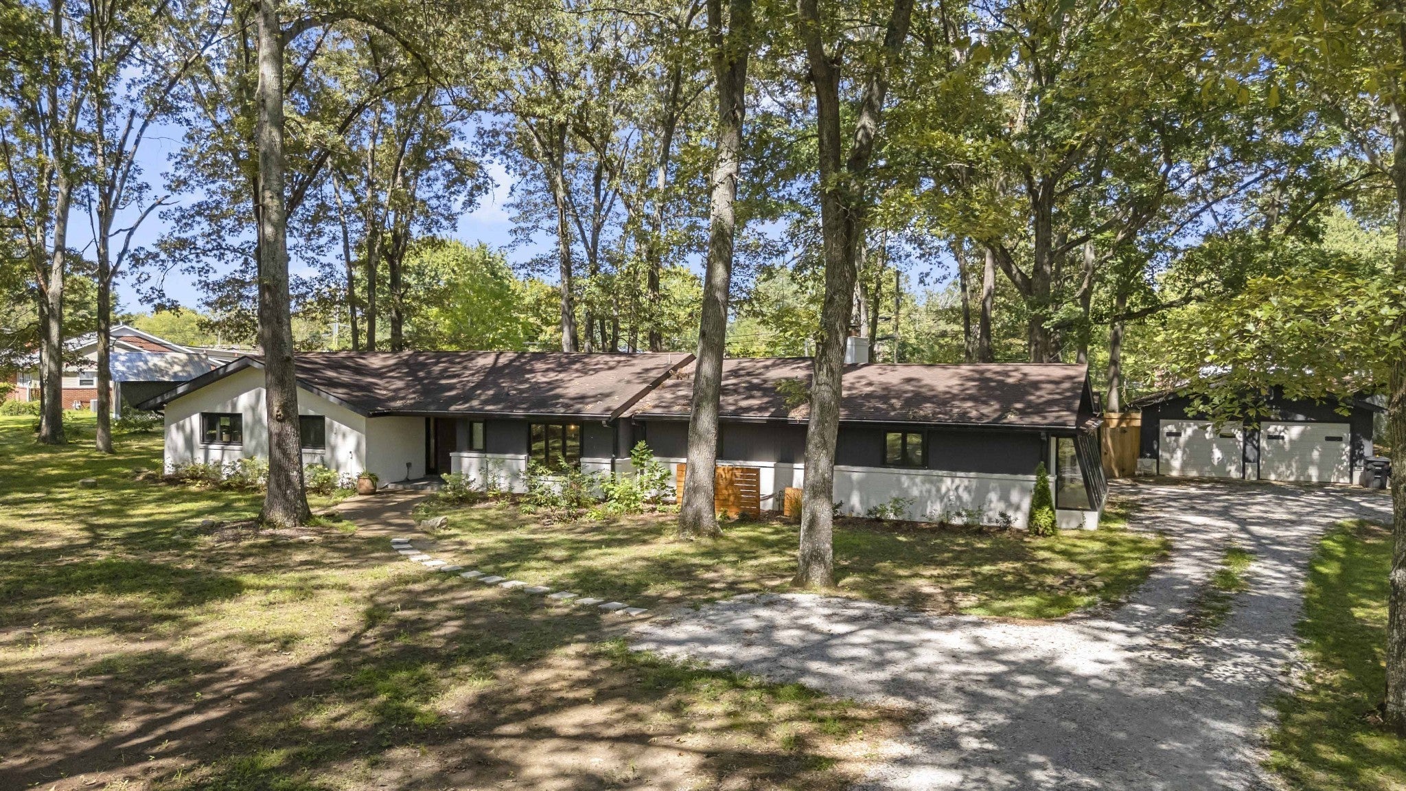 512 Westwood Dr