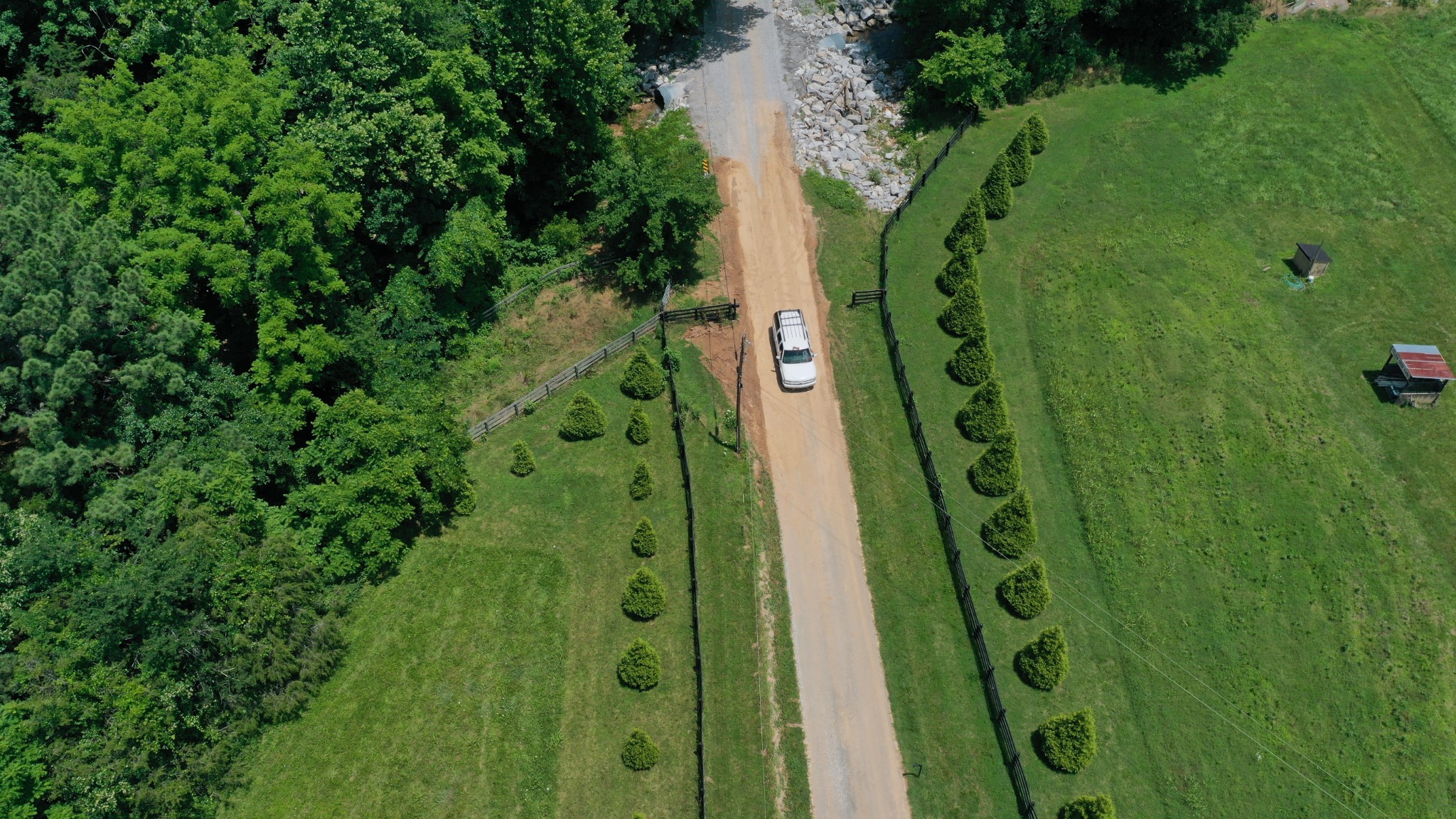 1092 Shoulder Strap Branch Rd