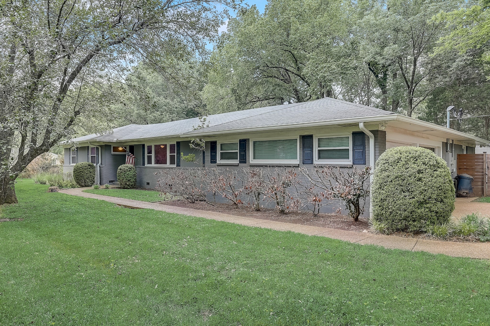 808 Battery Ln
