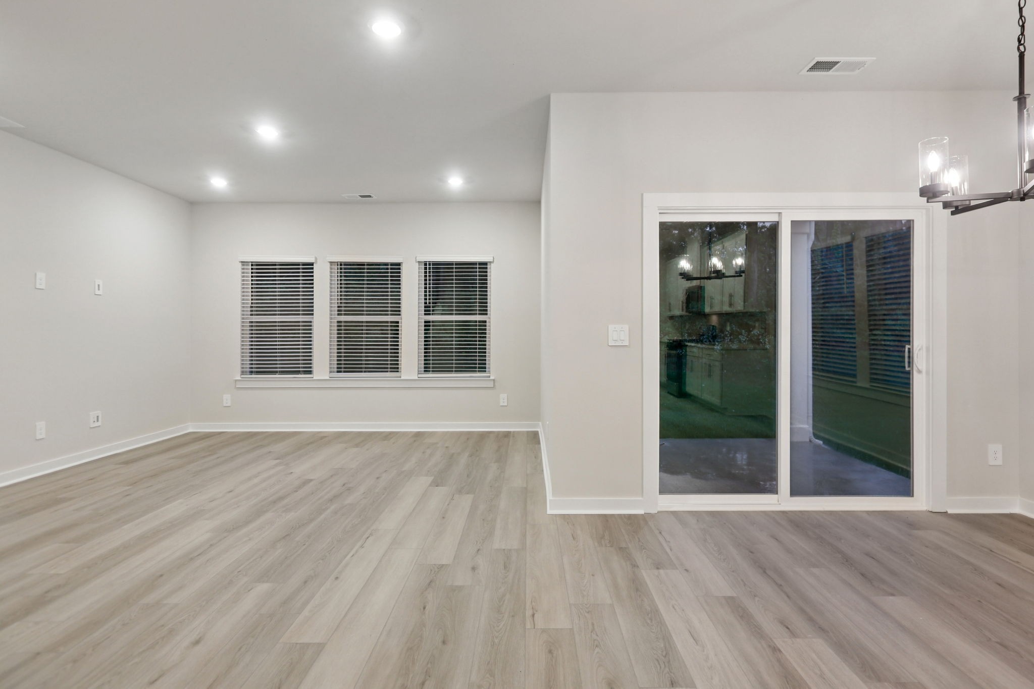 829 Lewis Way