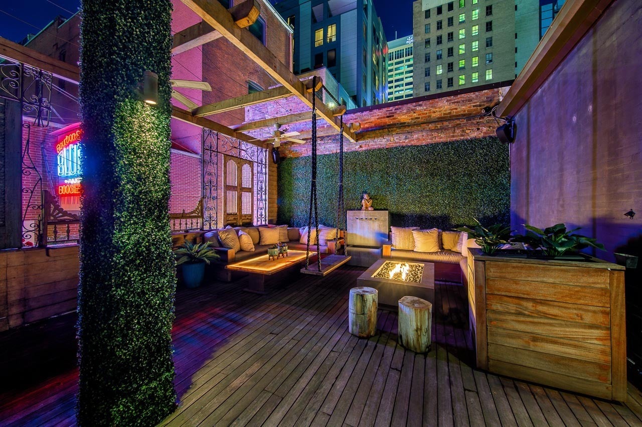listing at 213 Printers Alley, Nashville