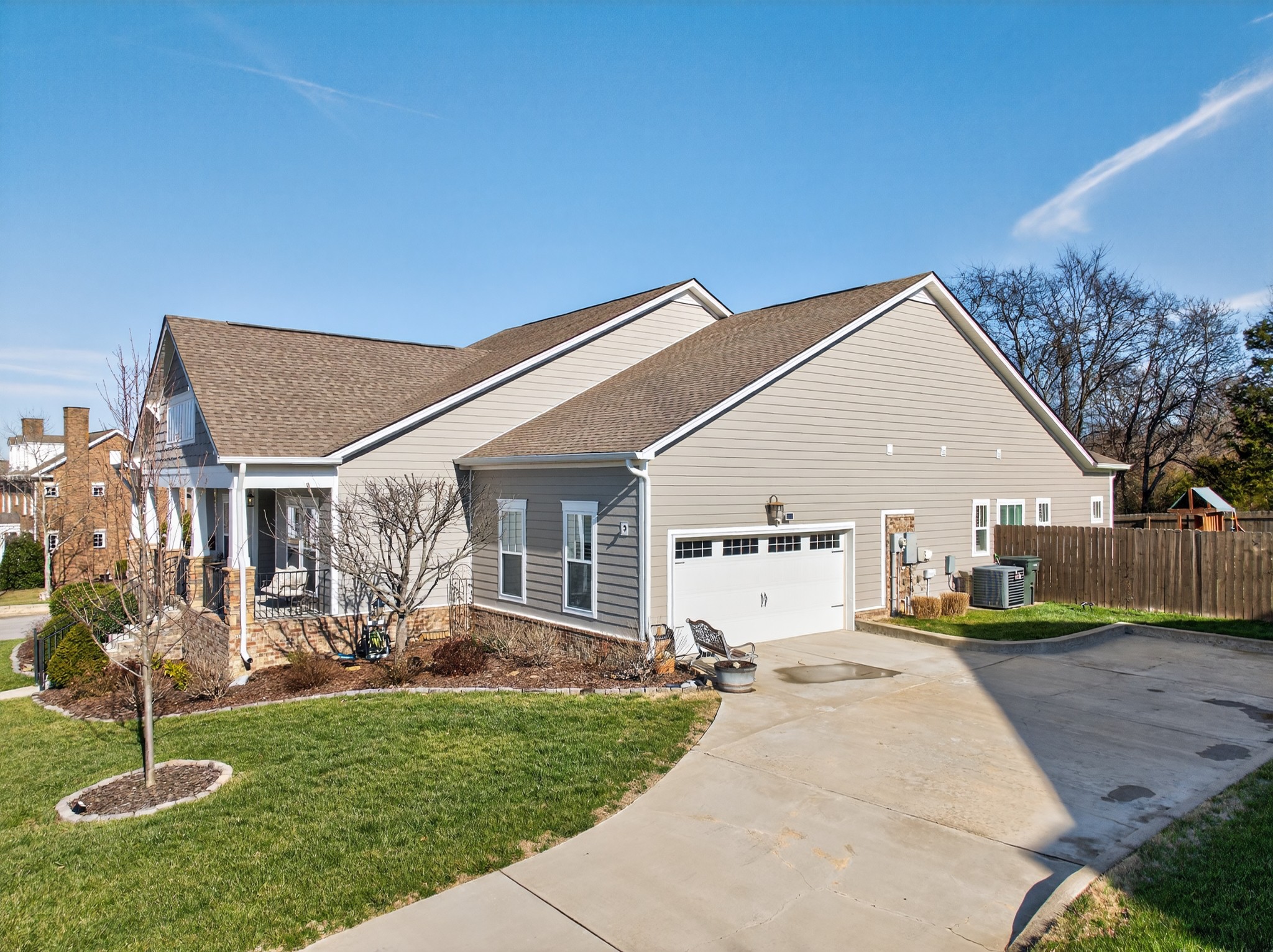 1125 Princeton Hills Dr