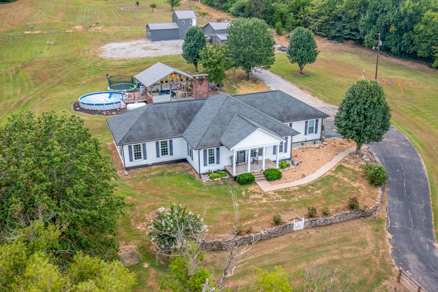 2541 Mooresville Hwy
